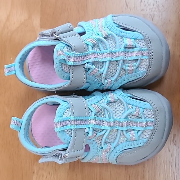 Koala kids Sandals size 4 - Picture 3 of 3